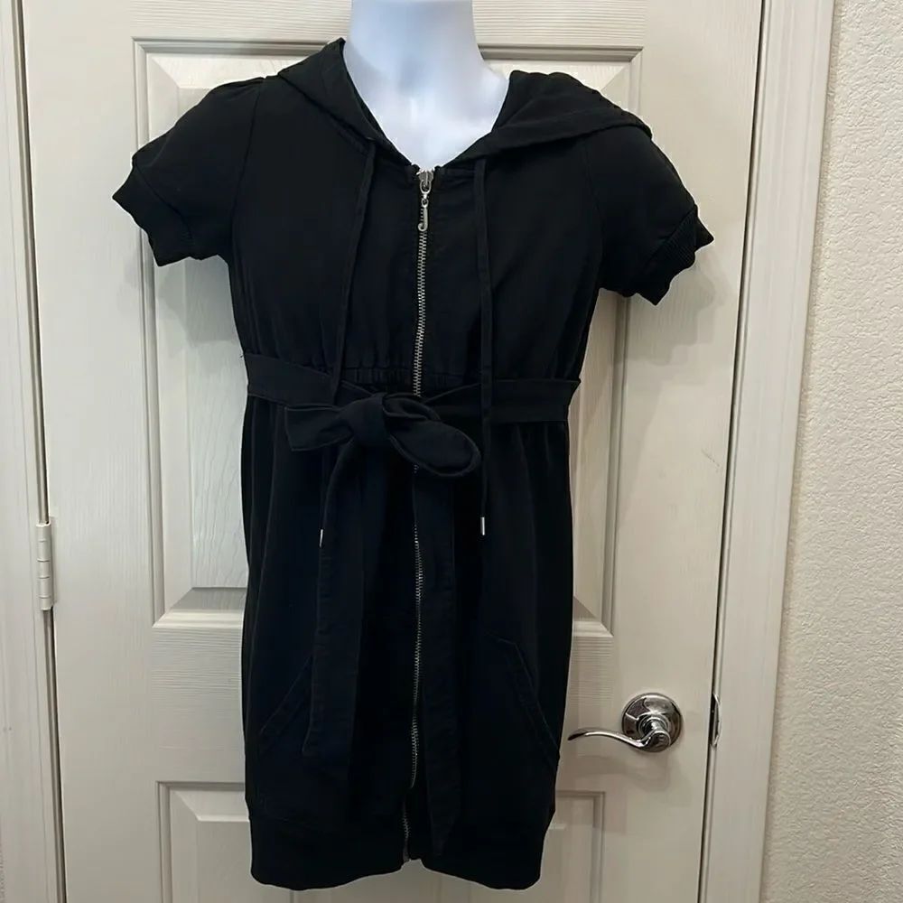 Juicy Couture Coverup Sz Medium Black Silver Hooded Zipper Front 2 Pockets Heart